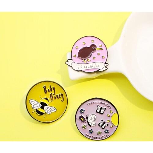 New Round insect Badge Butterfly bee bird funny word Lapel Pin Summer butterfly flower I want to fly high Enamel Brooch