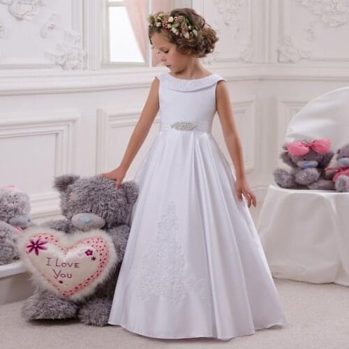 Little Flower Girl Dresses Crew Neckline with Collar Lace Appliques A Line White Little Girls First Communion Pageant Dress 2018