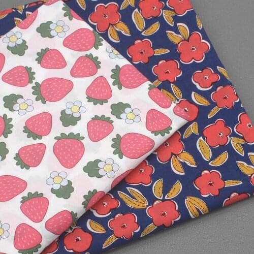 60s Thin High-Density Imitation Tencel Cailco Strawberry Printed Cotton Fabric, Making Summer Clothing Childrens Dress Cloth