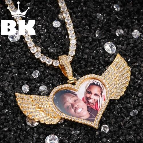 THE BLING KING Fashion Angel love wings Made Photo Pendant Necklace Gold Color Full Iced Out Zircon Round Tag Hiphop Jewelry