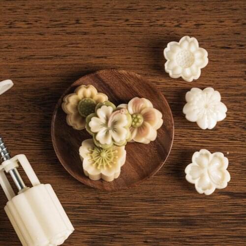 Mooncake Mold 4pcs 3D Cherry Sakura Stamps Barrel Hand Press Moon Cake Pastry Mould DIY Bakware Mid-autumn Festival