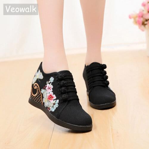 Veowalk Hidden Wedge Women Embroidered Canvas Sneakers, Low Top Denim Cotton Comfort Travel Shoes for Ladies Embroidery Creepers