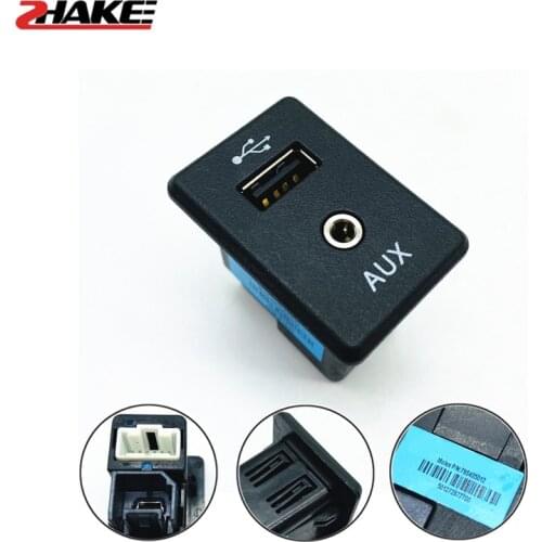 Original High Quality Automatic Auto AUX USB MEDIA PORT 795405012 501272877700 USB AND AUXJACK7