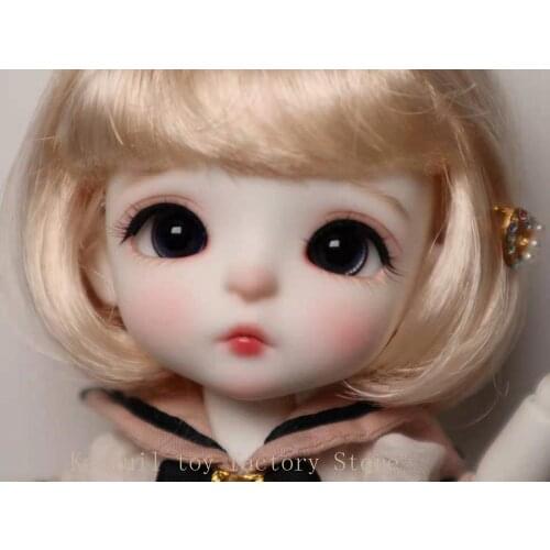 Bjd doll1/8 cho fashion doll Russian doll free eye makeup
