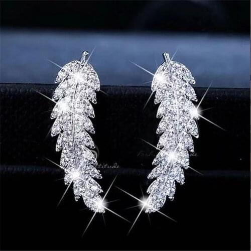 Sparkling Vintage Classical Leaf Earrings for Women Exquisite Crystal Alloy Stud Earrings Fashion Jewelry Accessories Whole Sale