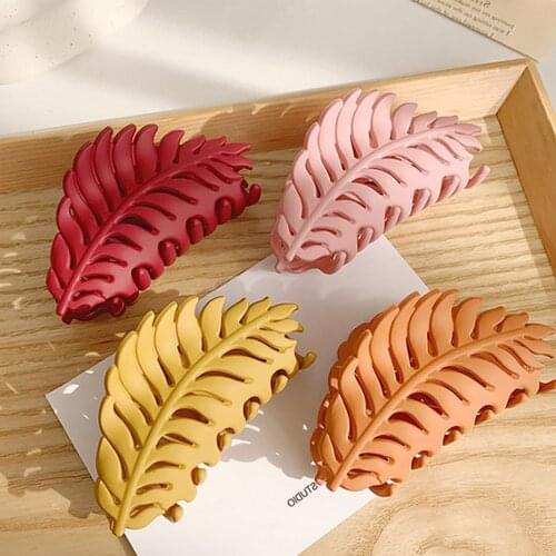 Large Leaf Hair Clamping Clip Bathing Plate Hair Claw Shark Clip Headwear for Women Girls Hair Accessories Ponytail Holder