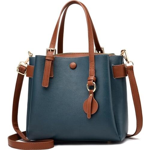 Hot sale 2020 autumn solid color large capacity small fresh art single shoulder messenger portable PU female bag