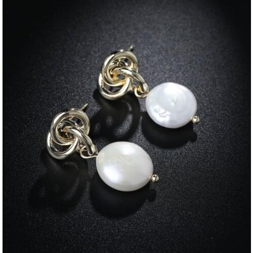 Blucome 2019 Trendy Korea Design Drop Earrings For Women Girl Geometric Irregular Natural Freshwater Pearl Earring Gifts Aretes