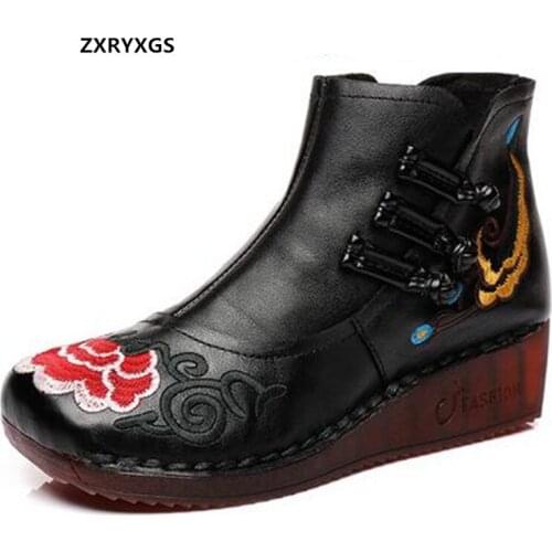 New Autumn Classic Embroidery Top Soft Cowhide Leather Boots Women Fashion Boots Flat Wedges Non-slip Comfortable Women Boots