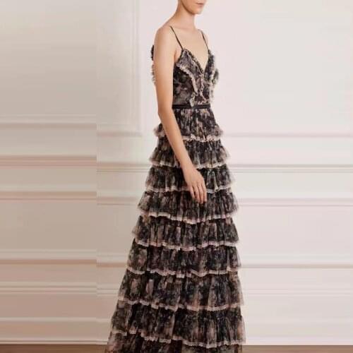 2021 Summer High Street V-Neck Spaghetti Strap Womens Long Dress Lace Floral Two Colour Dresses