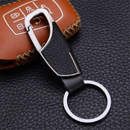 Car Luxury Leather Men Keychain for Volkswagen VW Polo Passat B5 B6 CC GOLF 4 5 6 Touran Bora Tiguan Peugeot 307 206 308 407