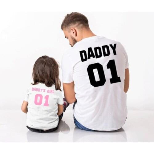 Father Baby Shirts Daddy 01 Daddys Girl 01 TShirts Dad and Daughter Match T Shirt Sumemr Short Sleeve Family Matching Clothing