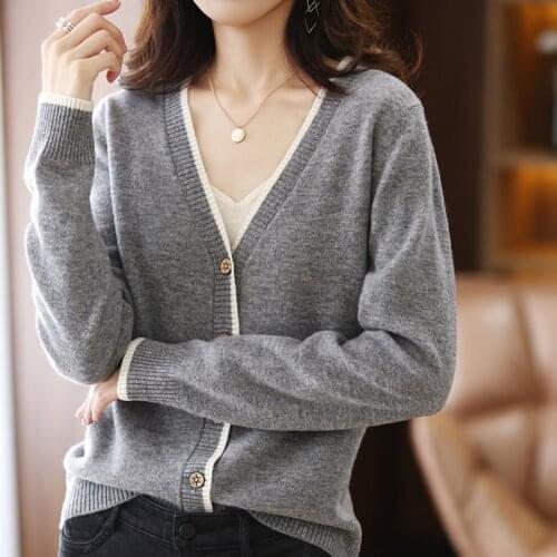 2021 New Product Hot Sale Short Knit Cardigan Jacket Sweater Long Sleeve V-neck Casual Comfortable Cashmere Wool Sweater Women