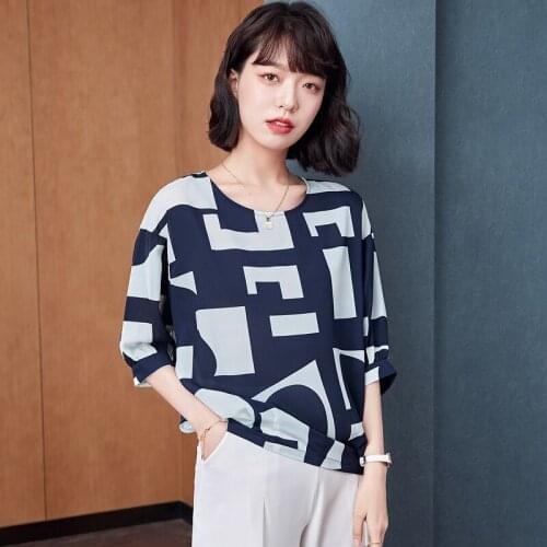 Womens 2021 summer new printed loose five-point sleeve geometric shirt temperament chiffon shirt blouse