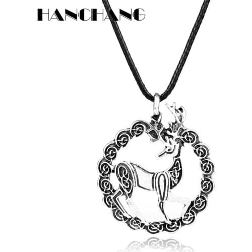 Elegant Vintage Necklaces for Women Girls Jewelry Flower Pattern Deer Pendants Choker Necklaces Charms