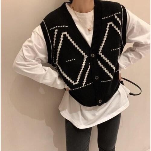 Fall 2021 Women Clothing Loose Sleeveless Sweater Women Vest Sweaters Knitting Vest Joker Knitted Oversize Girls Cardigan Tank