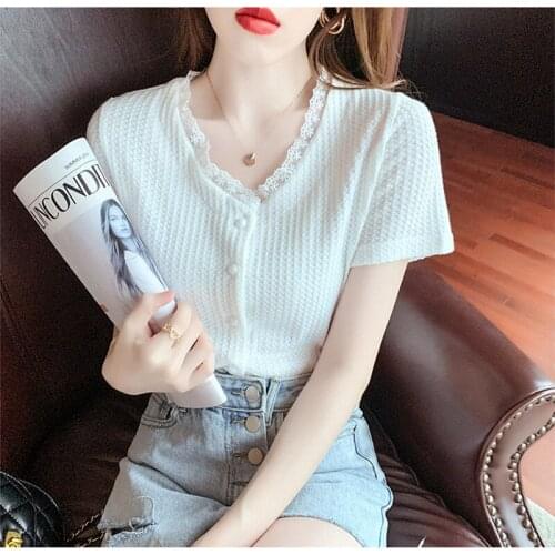 Thin and sweet knitted womens 2020 summer new slim and thin short V-neck cardigan Korean version ins short-sleeved top