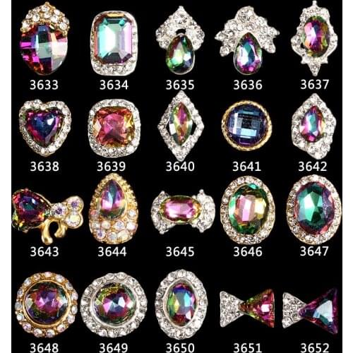 100PCS 3633-3652 Alloy Nail Accessory Studs beads rainbow multi colored star flat back nail art dress jewellery (about 7*11mm)