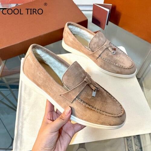 COOL TIRO Footwear