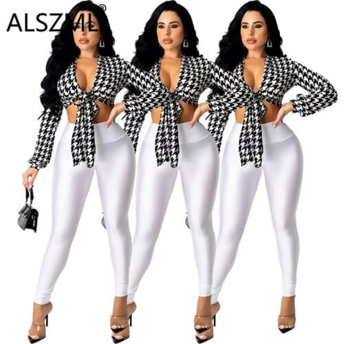 Deep V Neck Grid Print Long Sleeve T Shirt Sexy Tight Office Lady Fashion Top Young Party Top