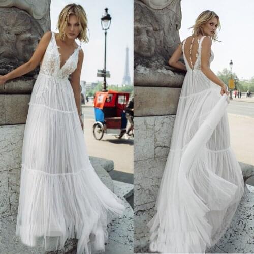 Sexy Deep V Neck Tulle Applique Bridal Gown Beach Sleeveless Sheer Back 2021 Long A Line Tulle Wedding Dress Custom Made Cheap