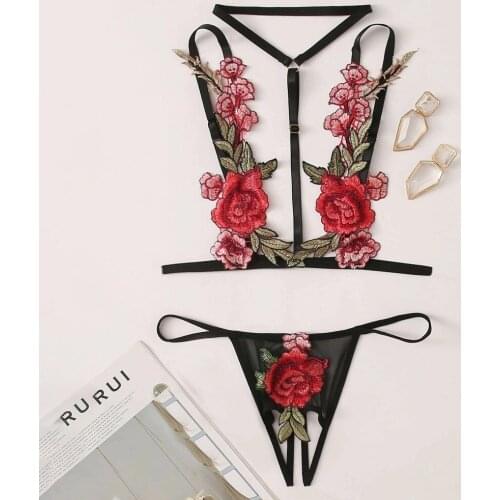 2021 Sexy Lace Lingerie Sets Women G-string Red Black Floral Embroidery Bralette Cupless Lace Bra Bustier Erotica Lingerie