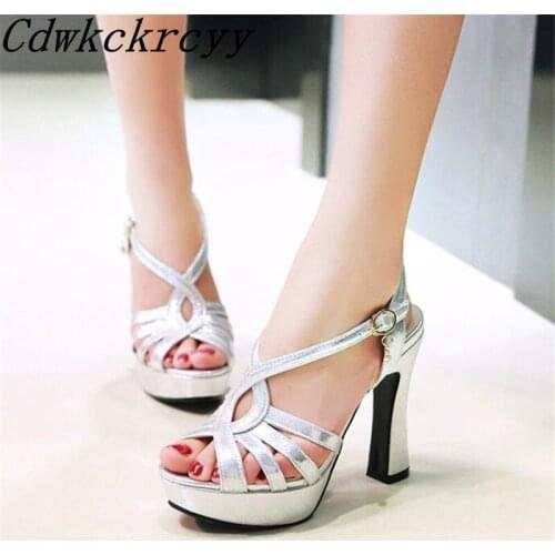 Women sandals Summer New pattern fashion Super high heel temperament Women sandals Golden black silvery Waterproof Rome Sandals