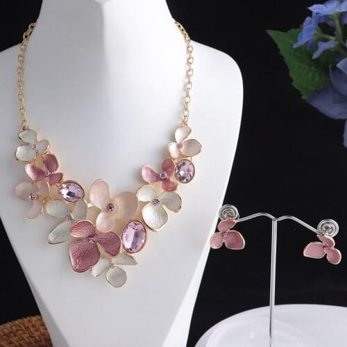 MeiceM Fashion Crystal Flower Choker Necklaces Set High Quality Brand Jewelry for Party Girl Women Alloy Necklace Dropshipping