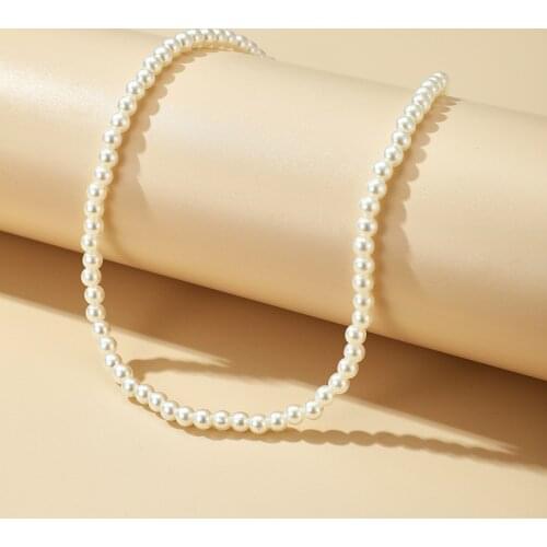 QiLuxy New White Elegant Imitation Pearl Choker Necklace Big Round Pearl Wedding Necklace for Women Charm Fashion Jewelry