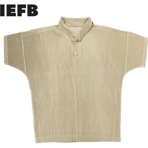 IEFB Mens Pleated Polo Shirt 2021 Summer New Black Grey Airpcot Pullover Tee Lapel Mens Short Sleeve Tops High Qualtiy 9Y8303