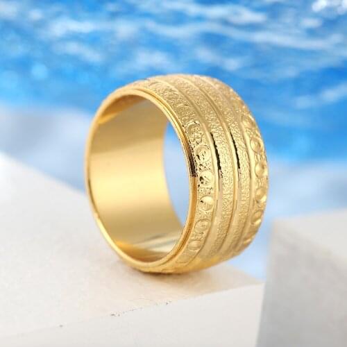 Women Rings Designed for Ladies Simplicity Banquet Wedding Ring Gold Plated Round Pattern Ring Give Girls Gifts Jewelry