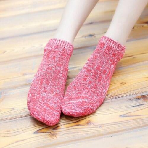 New Classic Mori Girl Style Soft Cotton Socks Warm Winter Short In Tube Socks Fashion Accessory Women Random Color Gifts