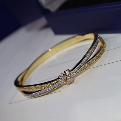 Luxury fashion ladies Luxury fashion party top quality rice beads heart-shaped fritillary love wild bracelet ladies jewelry