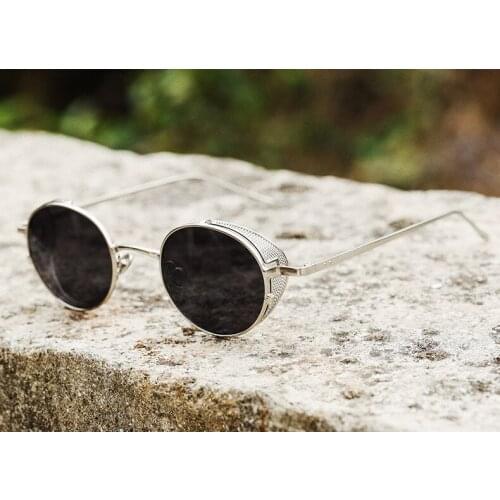 2021 NEW Vintage Classic Round Style SteamPunk Sunglasses Anti Blue Ray Eyewear Mesh Side Shield Sun Glasses Oculos De Sol 918