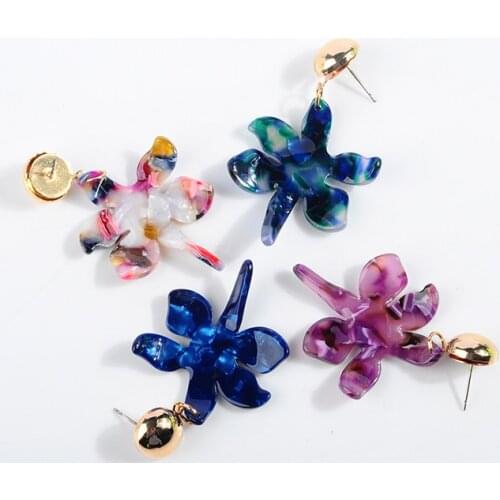 New Fashion Colorful Flower Dangle earring For Women Design Pendant Acrylic Irregular Flower Statement Earring Bohemian Jewelry