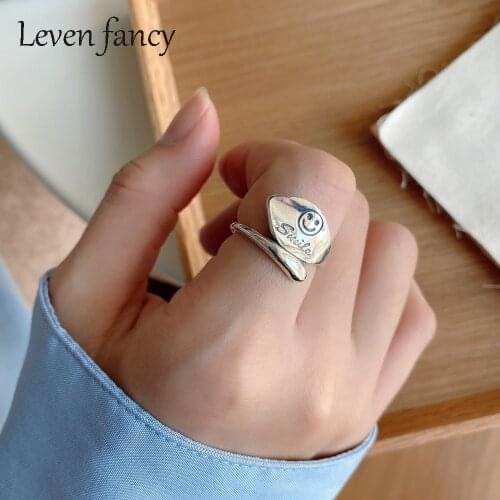 Leven Fancy Women Antique Silver Ring 925 for Girls Asymmetric Open Leaves Smile Face Expression Mood Rings