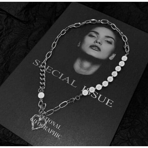 Hip-Hop Personality Reflective Pearl Necklaces Women Vintage Dainty Simple Clavicle Chain Gothic Elegant Charm Prom Accessories