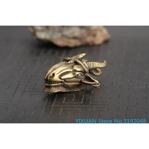 LLavero de bronce sin cabeza de oveja colgante ornamental para el carro colección