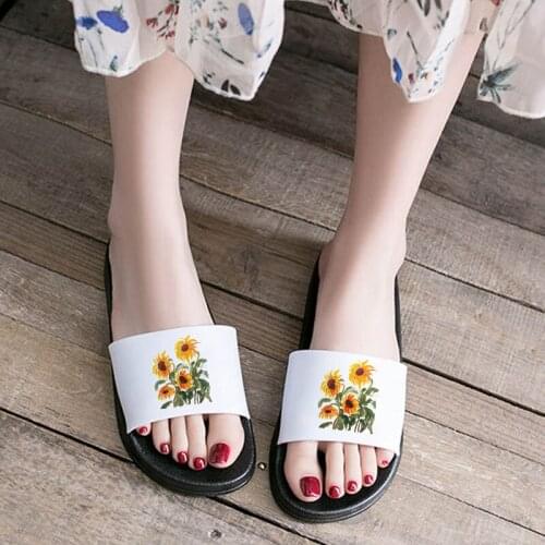 2021 Summer Flower Print Fashion Women Shoes Home Indoor Slippers Beach Filp Flops Woman Non-slip Sandals Bathroom Floor Slides