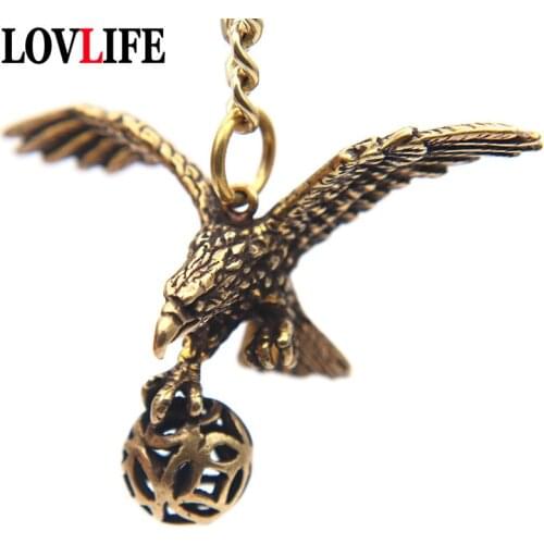 Handmade Antique Brass Eagle Car Keychains Animal Bird Small Key Ring Pendants Creative Men Women Retro Bag Hanging Pendant Gift