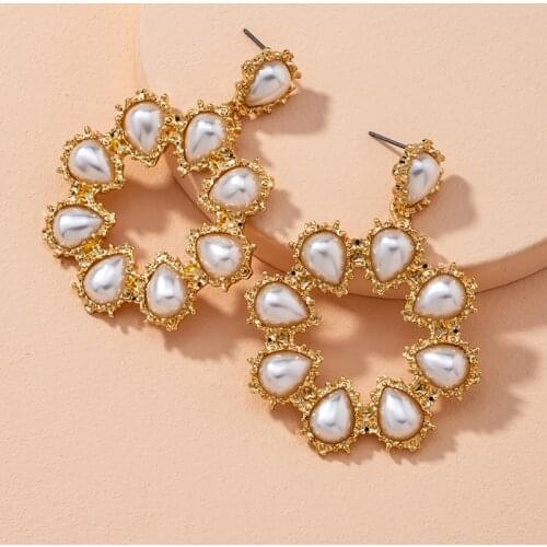 New Arrivals Summer Trendy Alloy Round Hollow Out Inlay Pearl Simple Elegant Stud Earrings For Women