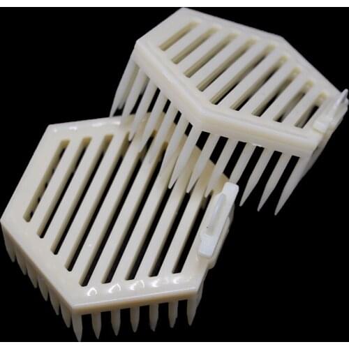 2PCS Beekeeping Tool Bee Queen Cage Bees Catcher Apiculture Cages Cell Box Equipment Tools Plastic Hexagonal Beekeeper Supplies