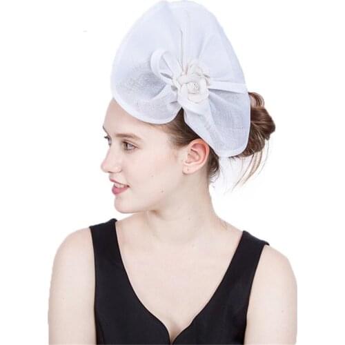 White Heart-shaped Bride Headdress Rose Flower Decoration Headdress European American Banquet Prom Hair Wedding Accessories