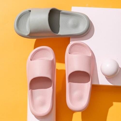 Free Shipping Women Summer Indoor Slippers Thick Platform Soft EVA Couples Sandals Anti-slip Shoes Massage Beach Slides For Man