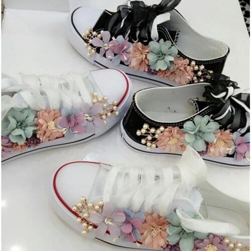 2019 New European Station Korea Heavy Duty Beads High shoes Canvas Shoes Sequin Flowers Silver Casual shoes