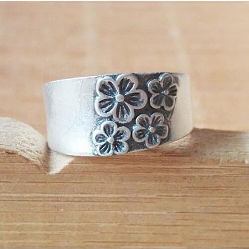 Silver embossed plum flower surface matte elegant fresh and lovely no mosaic opening adjustable women ring