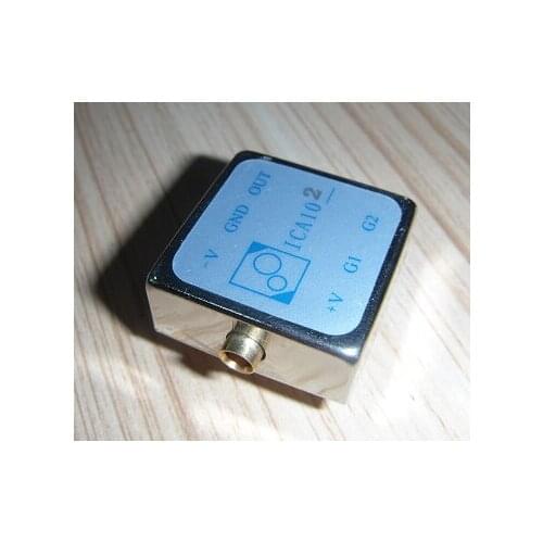 Charge amplifier, charge amplification module, acceleration sensor amplifier, precision charge amplifier