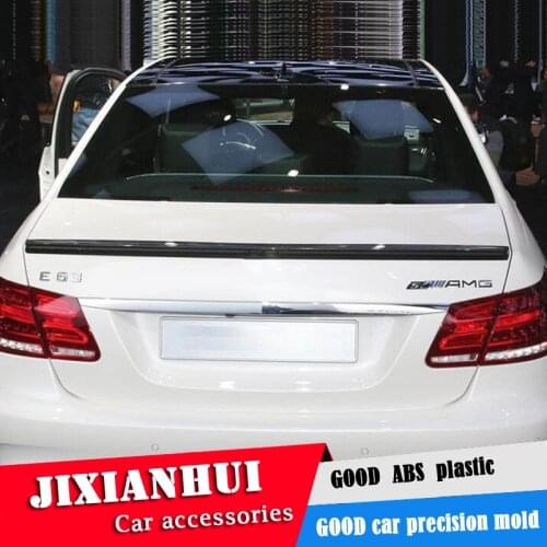 For Benz W212 Spoiler Carbon Fiber Material YCK 2008-2014 E-Class W212 Spoiler For Mercedes-Benz E200 E300 Spoiler