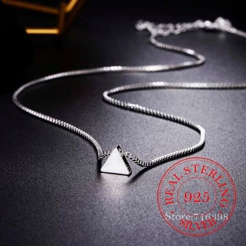 Hot New 925 Sterling Silver Triangle Necklace Female Korean Small Fresh Geometric Triangle Pendant Necklace for Women Jewelry