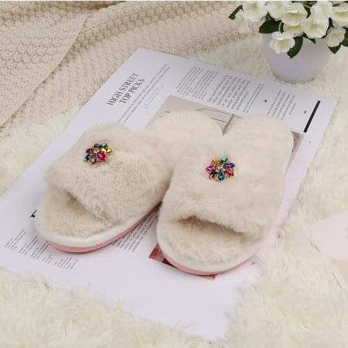Ginchasio Women Slippers Faux Fur Fluffy Winter Short Plush Crystal White Color String Bead Fuzzy Cozy Home Furry Slippers